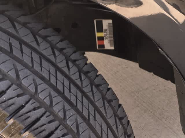 Used 2019 Nissan Frontier SL RWD image 23