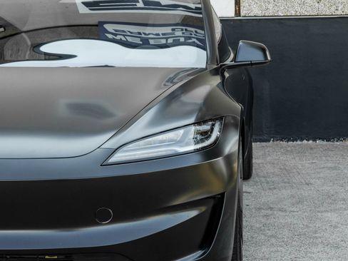 Used 2024 Tesla Model 3 Performance AWD/4WD image 35