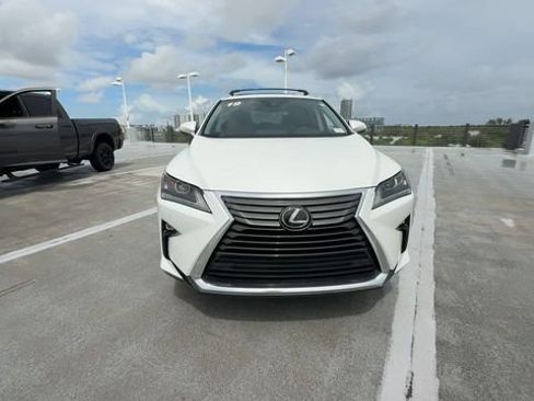 Used 2019 Lexus RX 350 FWD w/ Navigation Package image 3