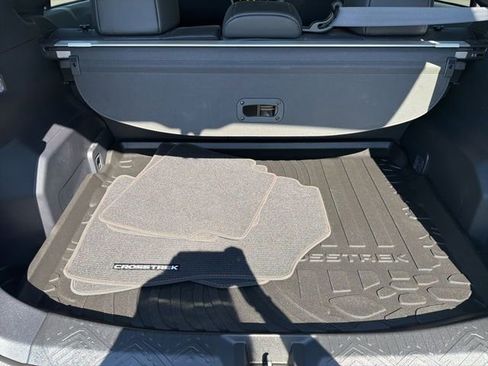 Certified 2024 Subaru Crosstrek 2.5i Limited AWD/4WD image 9