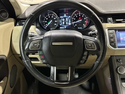 Used 2018 Land Rover Range Rover Evoque AWD/4WD image 12