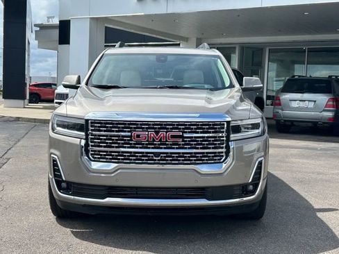 Used 2023 GMC Acadia Denali w/ Denali Technology Package image 2