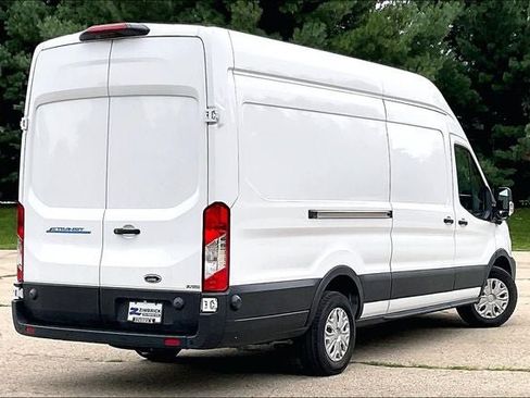 Used 2022 Ford E-Transit 148 High Roof Extended w/ Load Area Protection Package RWD image 12