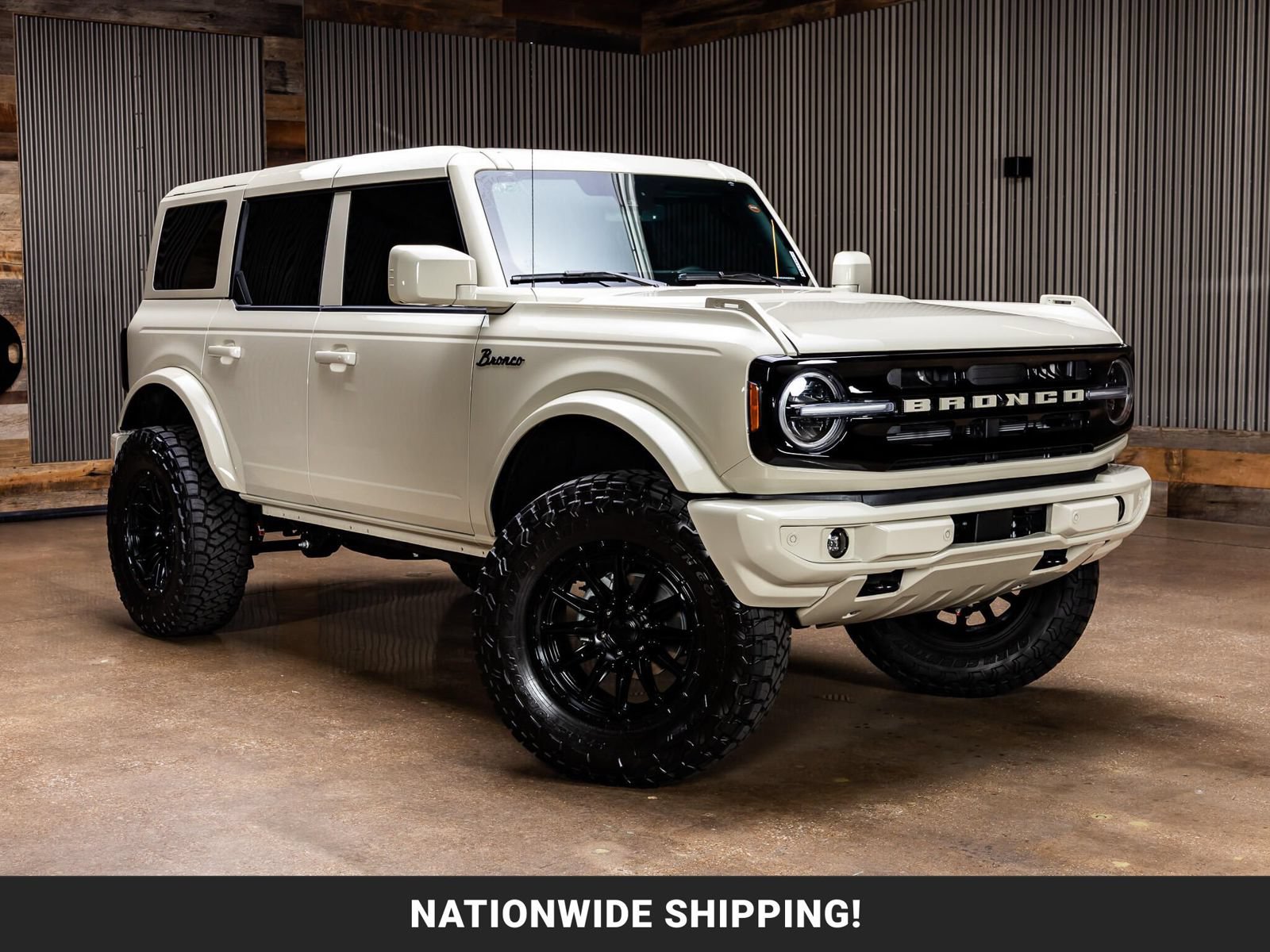 Used 2026 Ford Bronco Outer Banks AWD/4WD image 1
