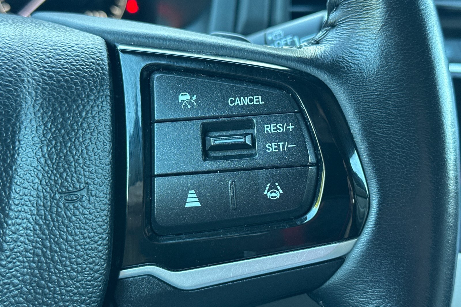 Used 2025 Honda Odyssey EX-L image 38