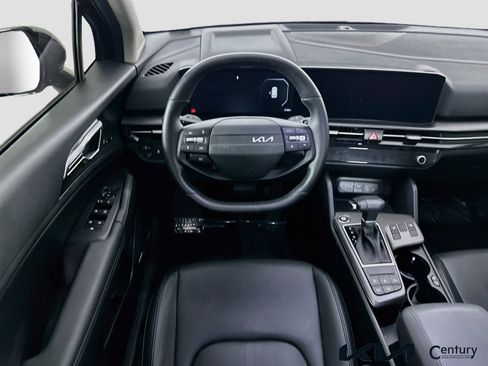 Certified 2026 Kia Sportage SX FWD image 22