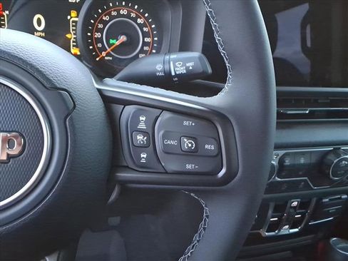 New 2026 Jeep Gladiator Sport AWD/4WD image 20