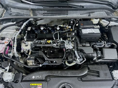 Used 2024 Toyota Corolla LE FWD image 32