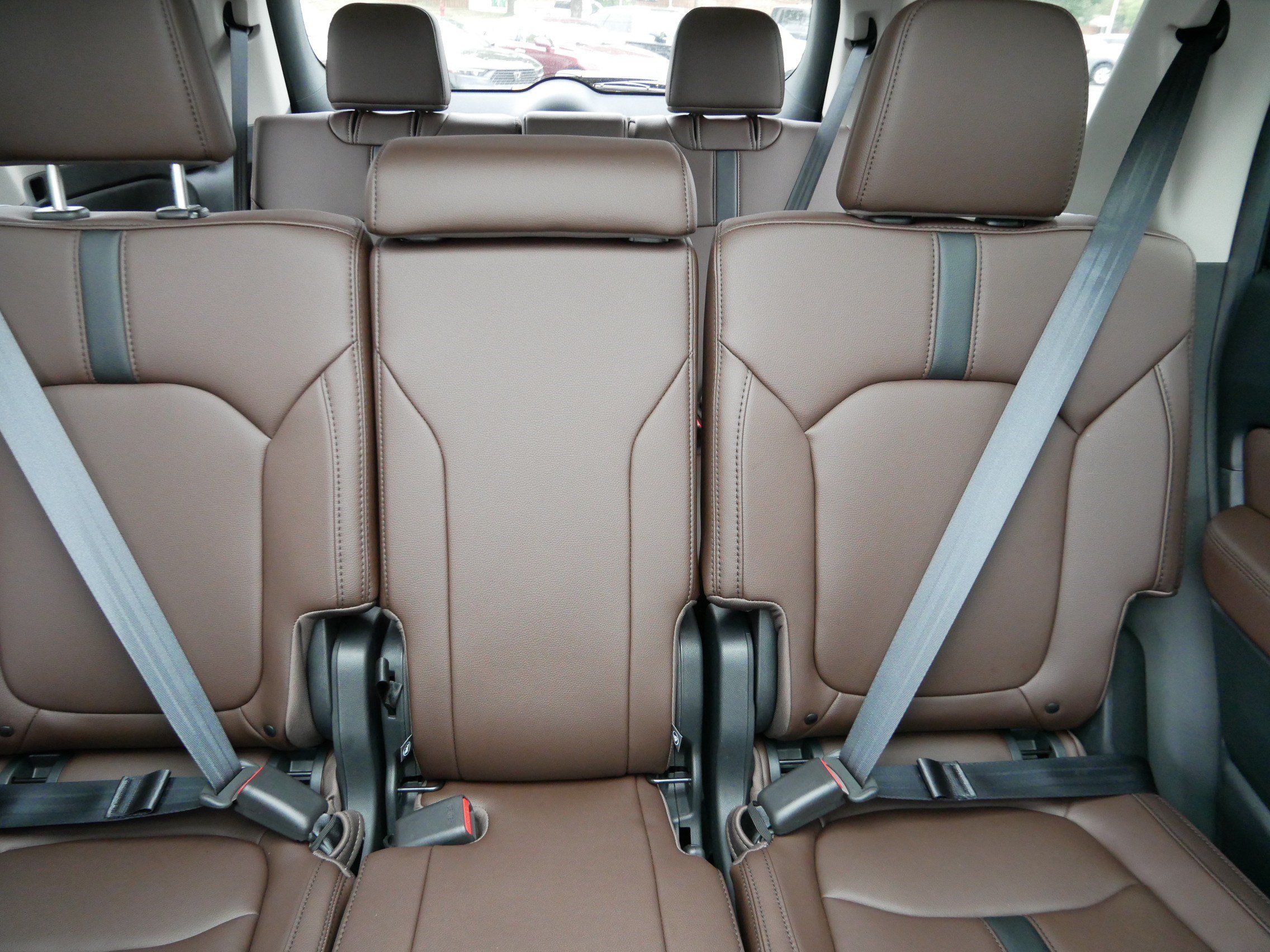 New 2026 Honda Pilot Touring image 13