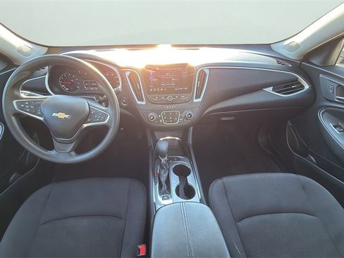 Used 2024 Chevrolet Malibu LT image 20