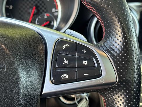 Used 2018 Mercedes-Benz SLC 43 AMG image 9