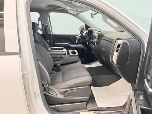 Used 2018 Chevrolet Silverado 1500 LT w/ All Star Edition image 11