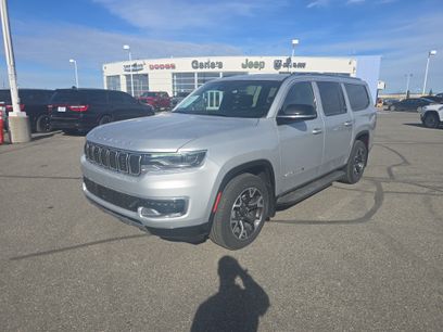Certified 2024 Jeep Wagoneer L Series III w/ Flexible Seating Group