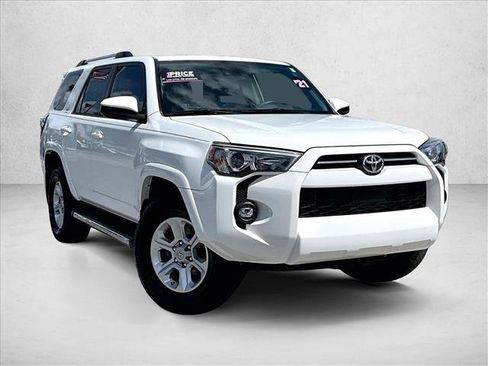 Used 2021 Toyota 4Runner SR5 RWD image 12