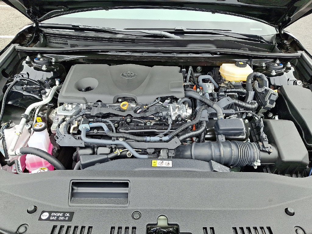 Used 2026 Toyota Camry XSE FWD image 29