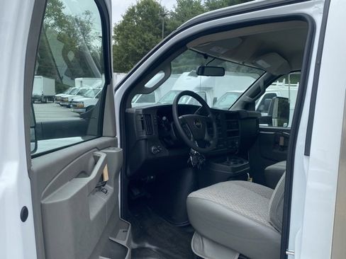 New 2025 Chevrolet Express 3500 Cutaway w/ Power Convenience Package image 14