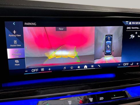 Certified 2023 BMW i7 xDrive60 AWD/4WD image 28