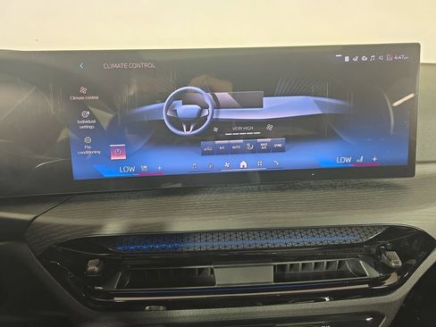 New 2026 BMW i4 xDrive40i w/ Premium Package AWD/4WD image 24