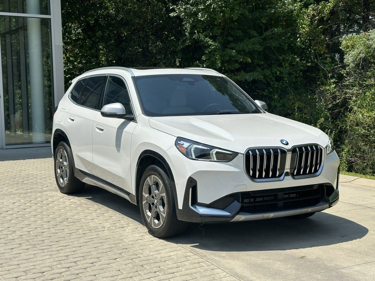 Used 2024 BMW X1 xDrive28i w/ Technology Package AWD/4WD image 7