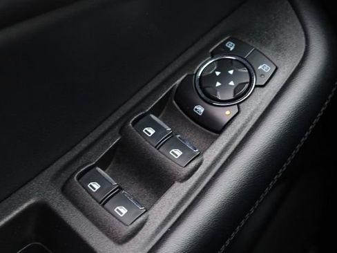 Certified 2024 Ford Edge SEL image 17