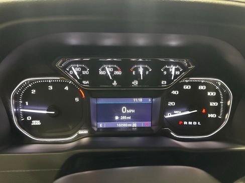 Used 2022 GMC Sierra 2500 AT4 image 24