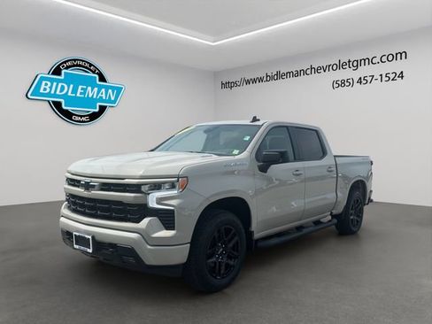 Used 2026 Chevrolet Silverado 1500 RST w/ RST Select Package AWD/4WD image 3
