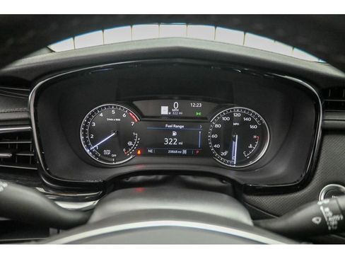 Used 2023 Cadillac XT5 Premium Luxury image 13