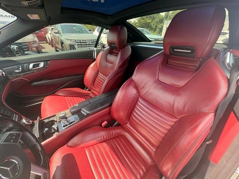Used 2014 Mercedes-Benz SL 550 w/ Driver Assistance Package image 21