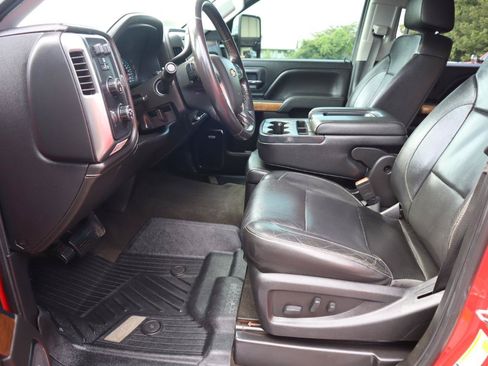 Used 2018 Chevrolet Silverado 3500 LTZ w/ Duramax Plus Package AWD/4WD image 13