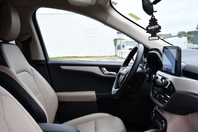 Used 2020 Ford Escape SEL AWD/4WD image 23