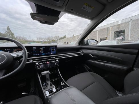 Used 2025 Hyundai Tucson SEL image 37