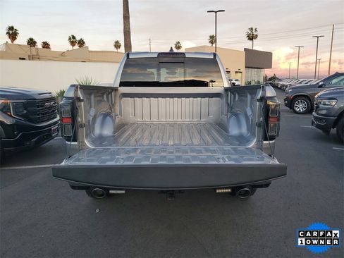 Used 2021 RAM 1500 Big Horn image 9