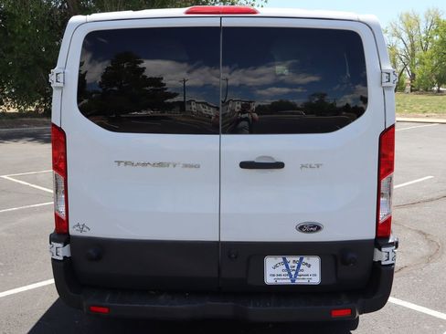 Used 2015 Ford Transit 350 XLT RWD image 6