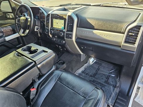 Used 2019 Ford F250 Lariat w/ Lariat Value Package image 15