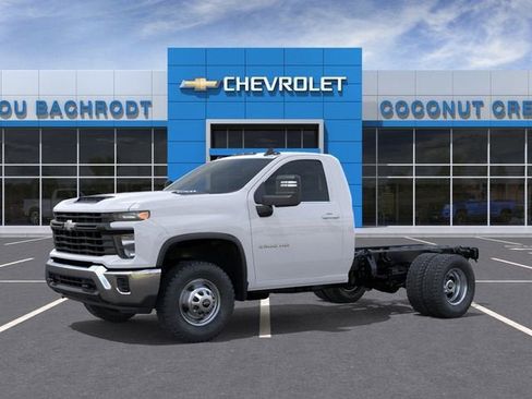 New 2025 Chevrolet Silverado 3500 W/T w/ WT Convenience Package image 2