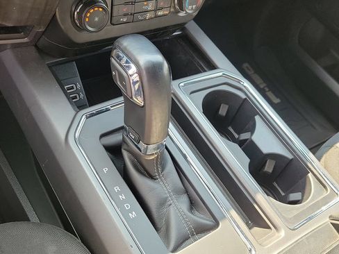 Used 2020 Ford F150 XLT w/ Equipment Group 302A Luxury AWD/4WD image 33