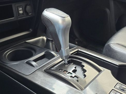 Used 2016 Toyota 4Runner TRD Pro image 38