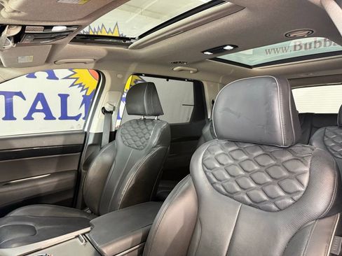 Used 2022 Hyundai Palisade Limited FWD image 9