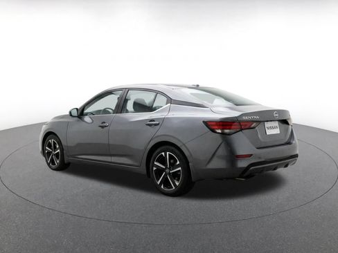 Used 2025 Nissan Sentra SV FWD image 15