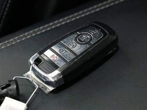 Used 2022 Lincoln Corsair AWD w/ Premium Package image 41