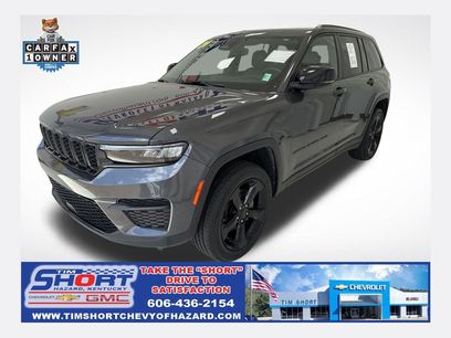 Used 2024 Jeep Grand Cherokee Altitude