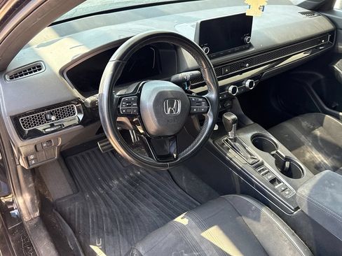 Used 2023 Honda Civic Sport image 10