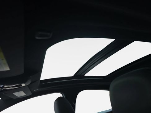 Used 2021 BMW 228i Gran Coupe w/ Convenience Package FWD image 31