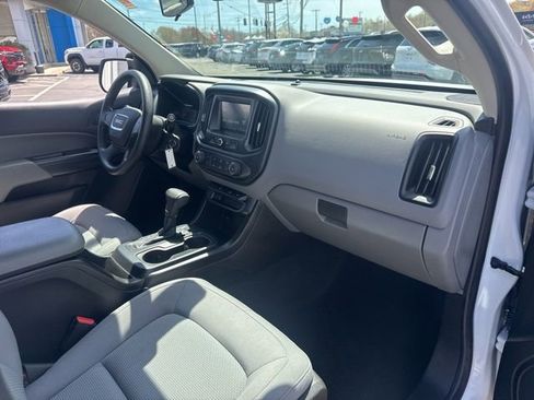 Used 2018 GMC Canyon 4x4 Extended Cab w/ Trailering Package image 18
