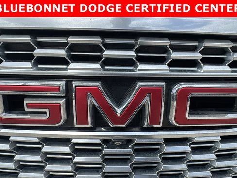 Used 2022 GMC Yukon Denali AWD/4WD image 7