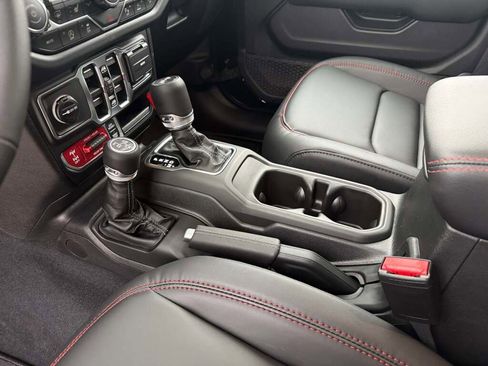 New 2026 Jeep Wrangler Unlimited Rubicon image 23