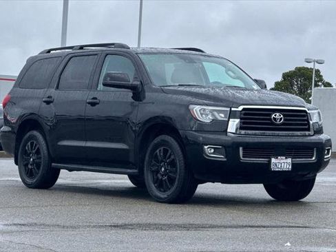 Certified 2019 Toyota Sequoia TRD Sport w/ TRD Sport Premium Package image 5