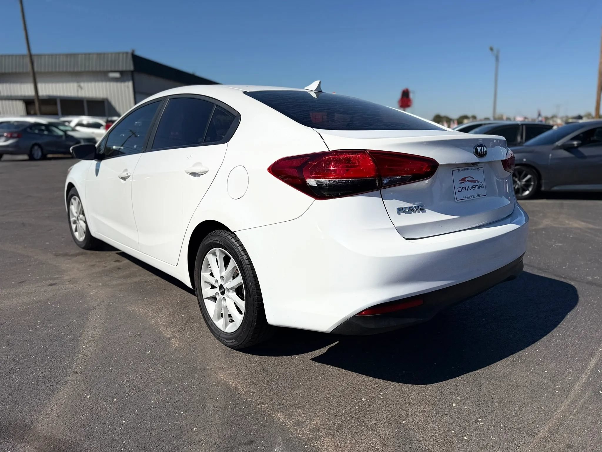 Used 2017 Kia Forte LX w/ LX Popular Package FWD image 5