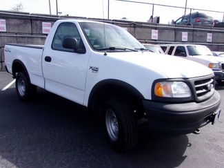 Used 2000 Ford F150 XL image 1