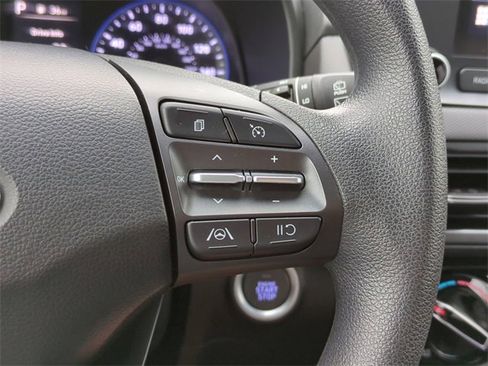 Used 2023 Hyundai Kona SEL w/ Winter Weather Package image 24